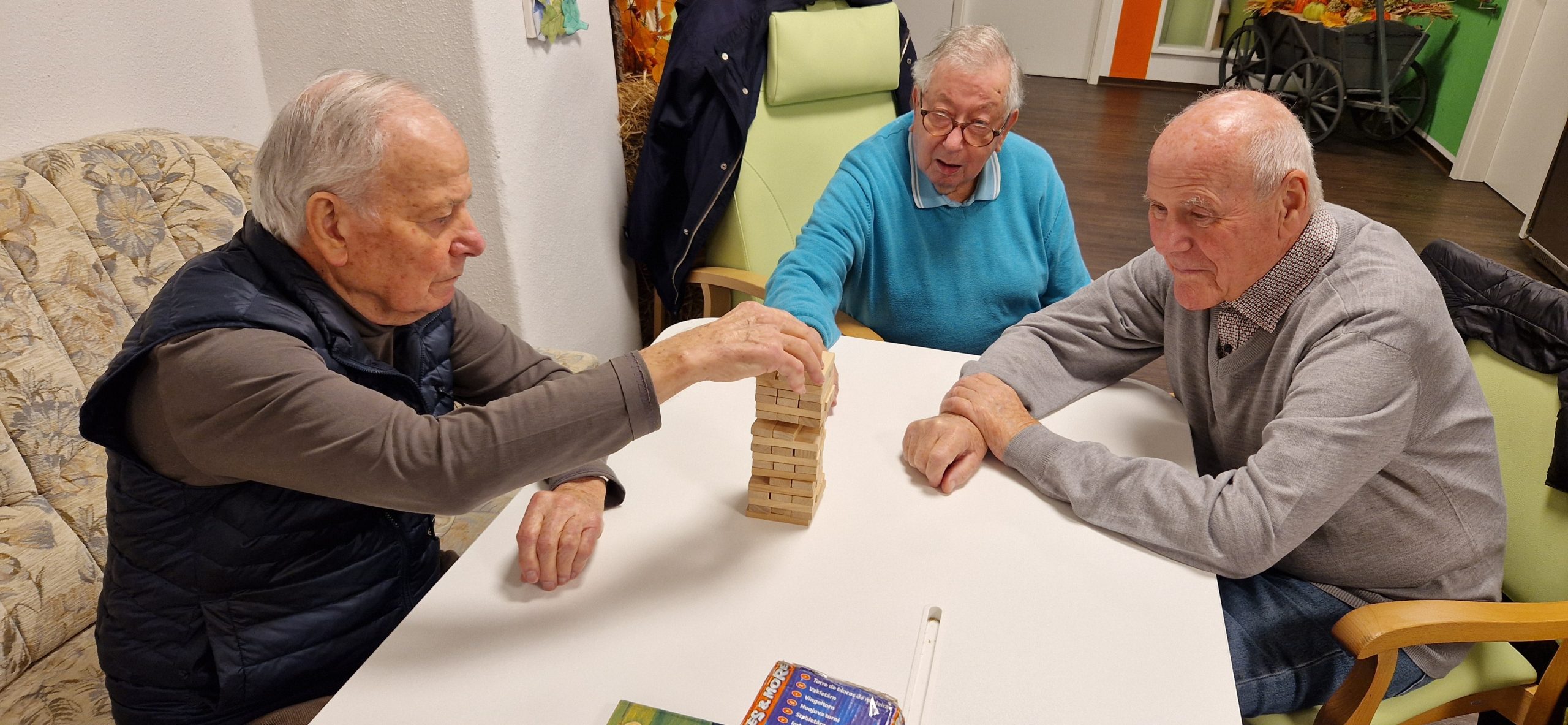 Strategie und eine ruhige Hand in unserer Tagespflege 🌟